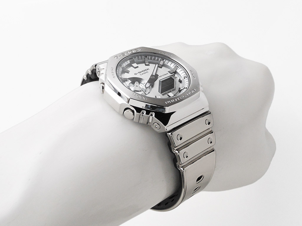 G-SHOCK＞GM-2100YM-8AJF/FINE METALLIC SERIES/SILVER | 静岡の宝石