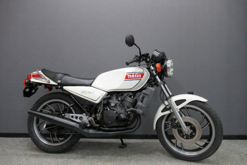 RZ250/350シリーズ （ ヤマハ ） の在庫情報【絶版バイク専門店