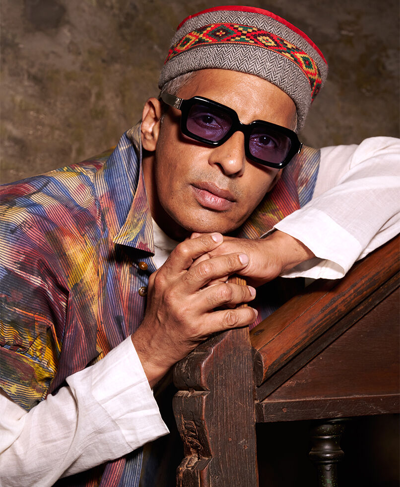 Sun 24 Campaign - Mumbai | Vivienne Westwood®