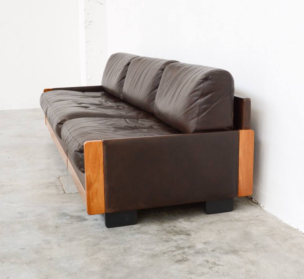 Sofa and 3 club chairs model 920 by Afra and Tobia Scarpa for