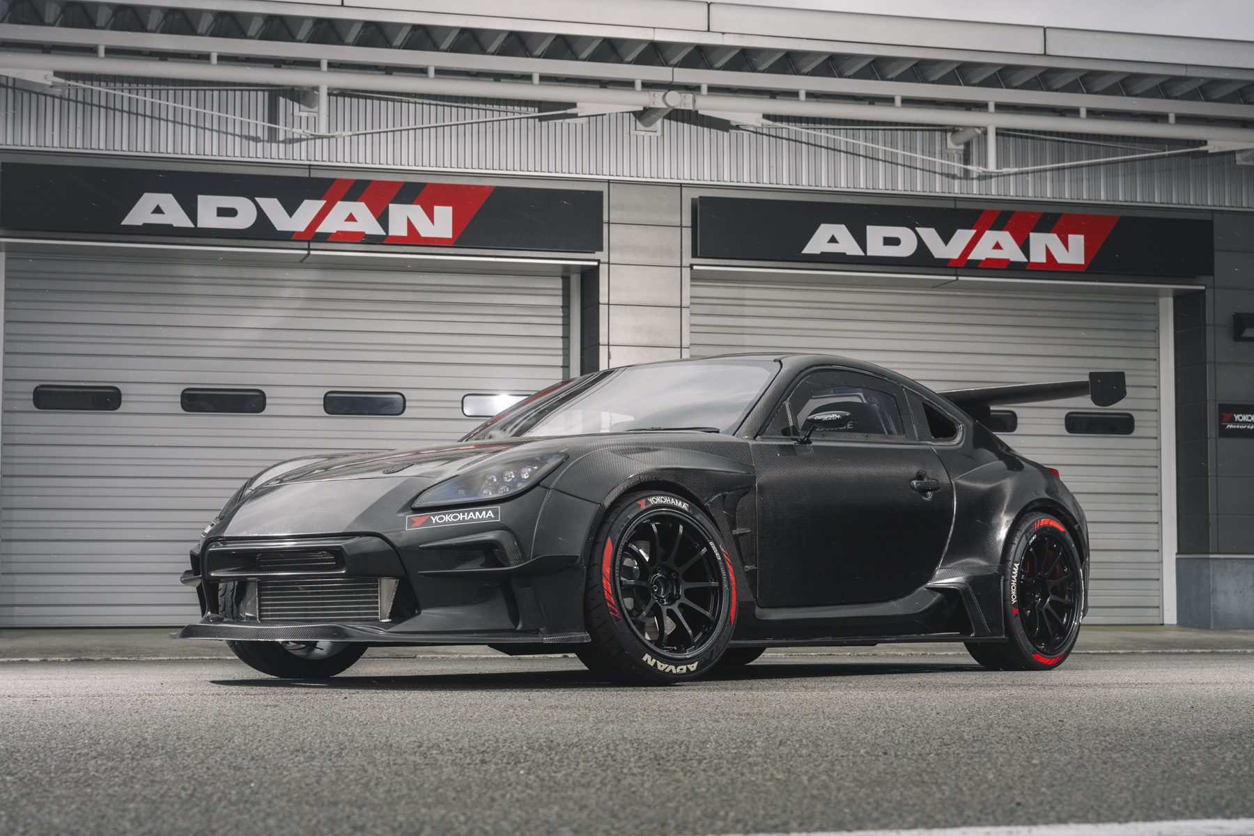 TOYOTA GR86 [ZN8] 2023y / 風間オートサービス [SHOP DEMO-CAR