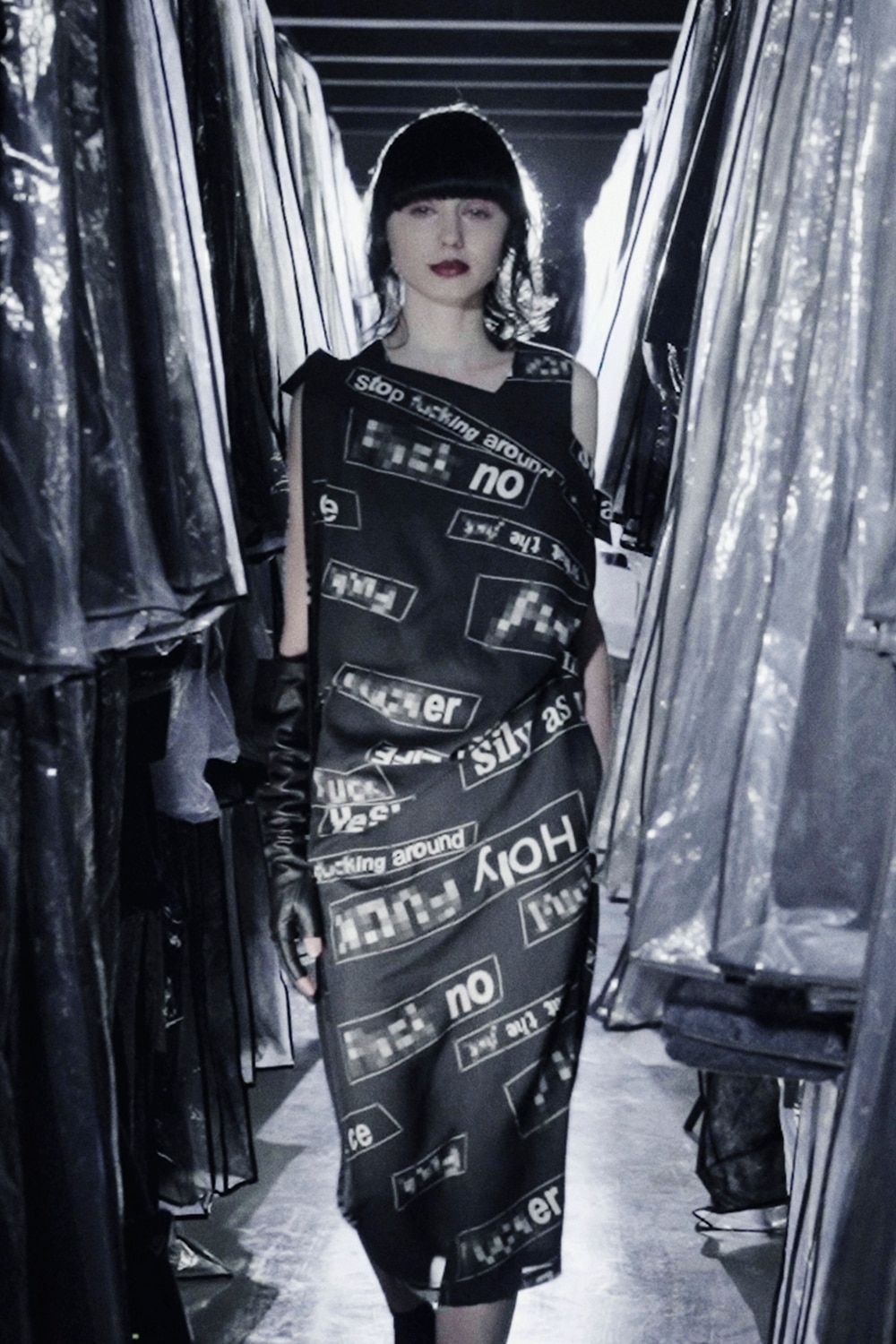 AUTUMN / WINTER 2021-22 | Yohji Yamamoto (ヨウジヤマモト) Official