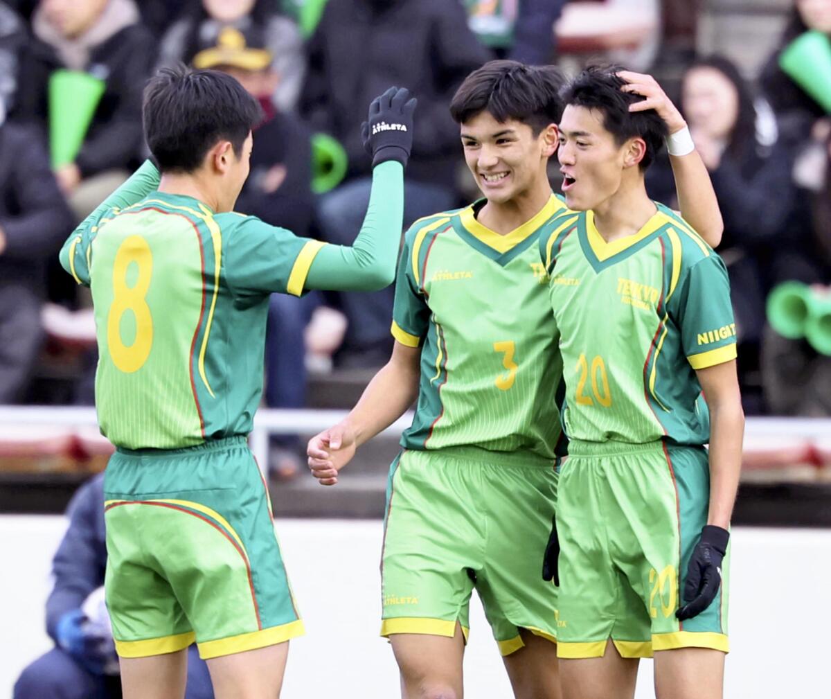 昨夏準Vの大津も逆転勝ちで準々決勝進出、鹿島学園は前回ベスト8の