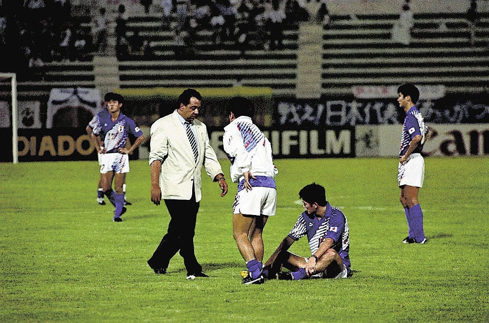 ドーハの悲劇…選手が次々とピッチに崩れ落ちる中、GK松永は「残り何