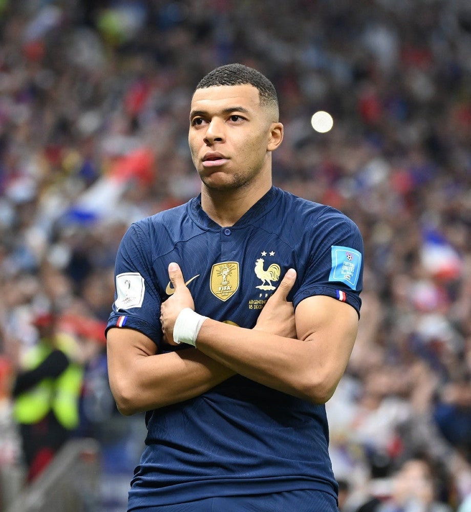 得点王はフランスのエムバペ…決勝戦でハットトリック : 読売新聞