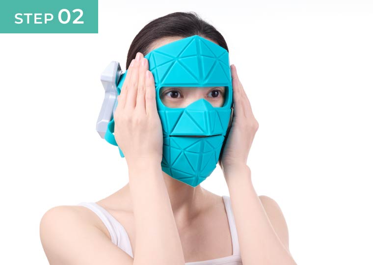 まとって、上がる。全顔リフト。『ブルーグリーンマスク リフト』 | YA