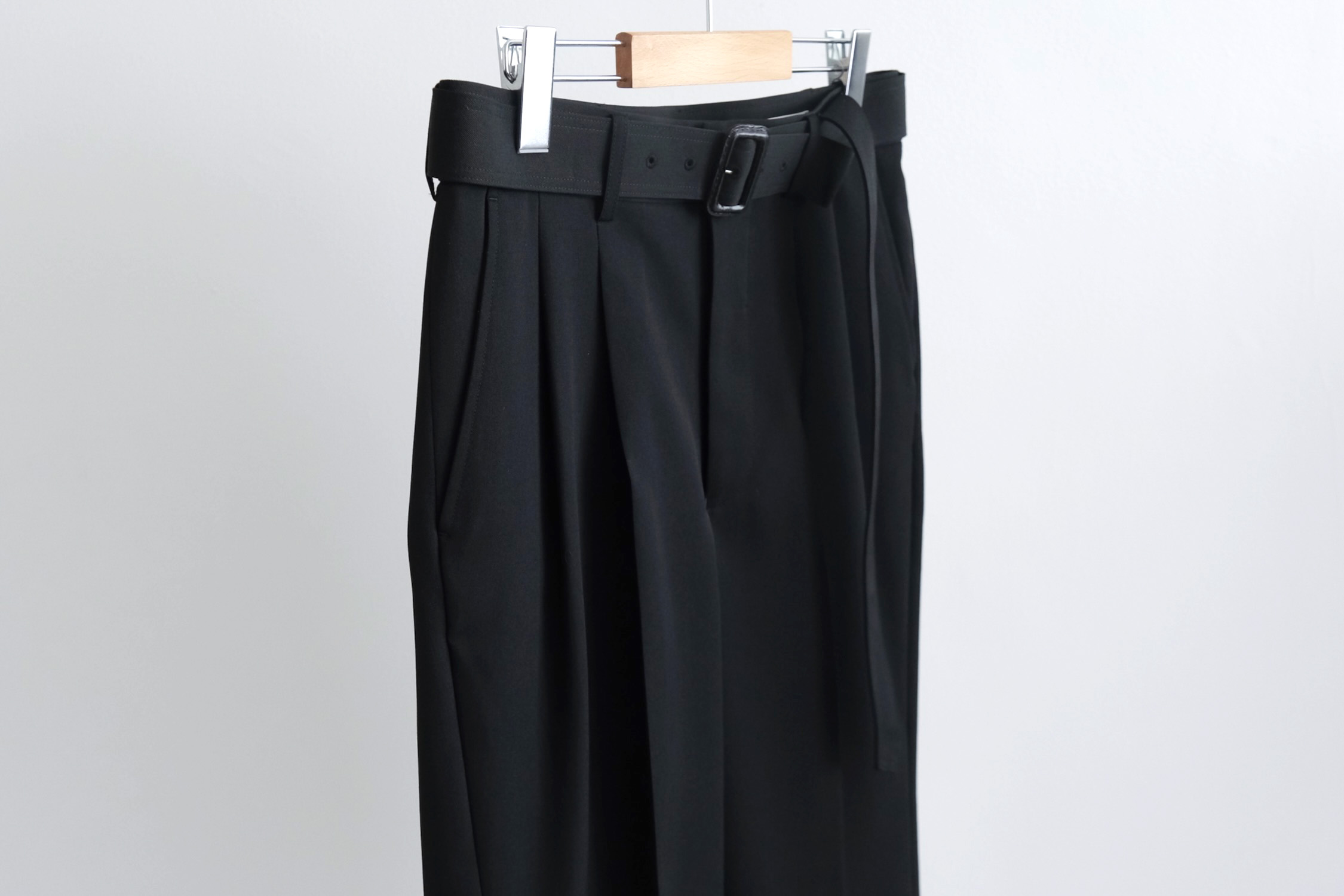 THE SLACKS BELTED 2TUCK - WUNDER
