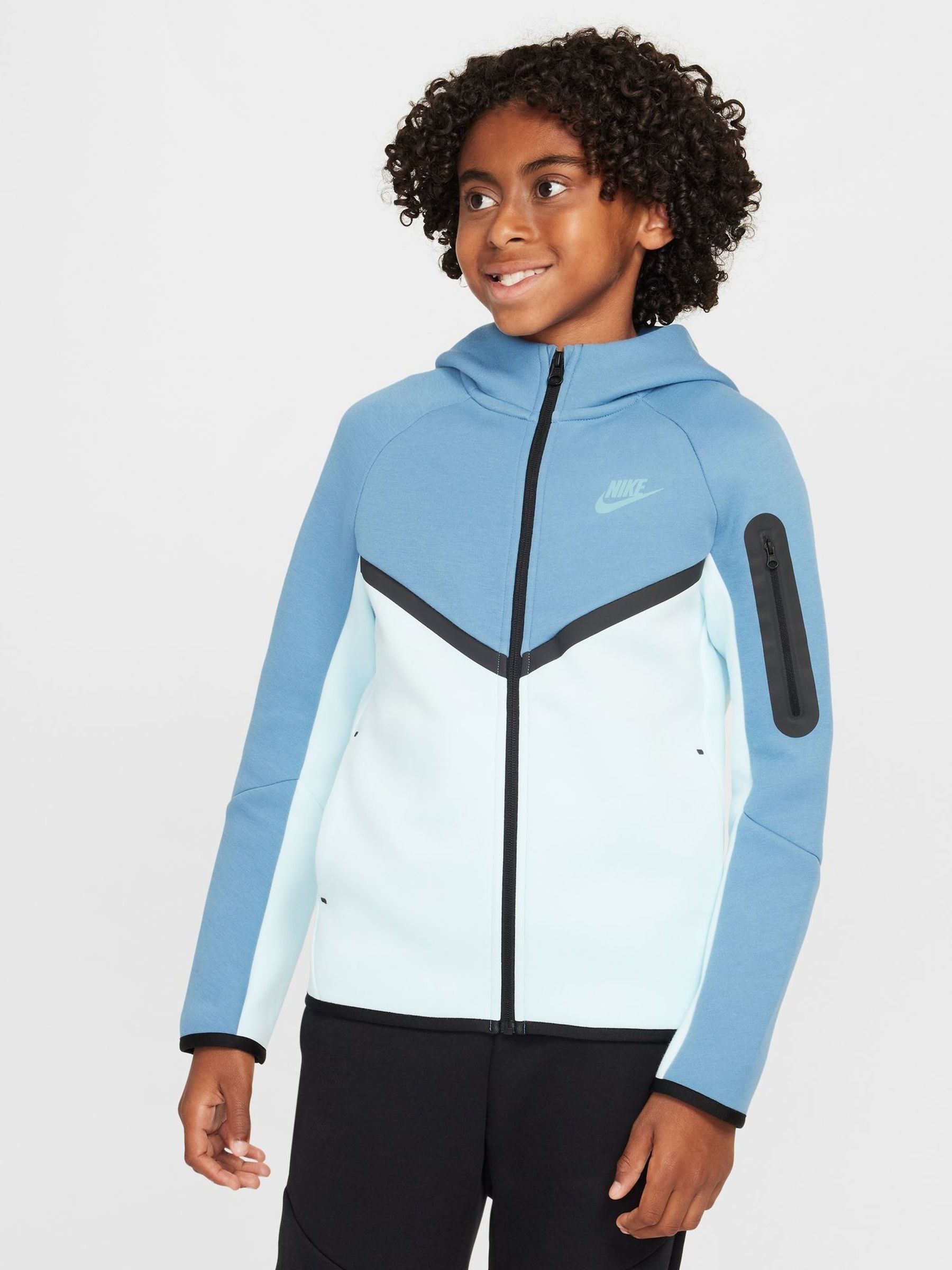 Buy Nike Glacier Blue Tech Fleece Zip-Up Hoodie from Next Norway