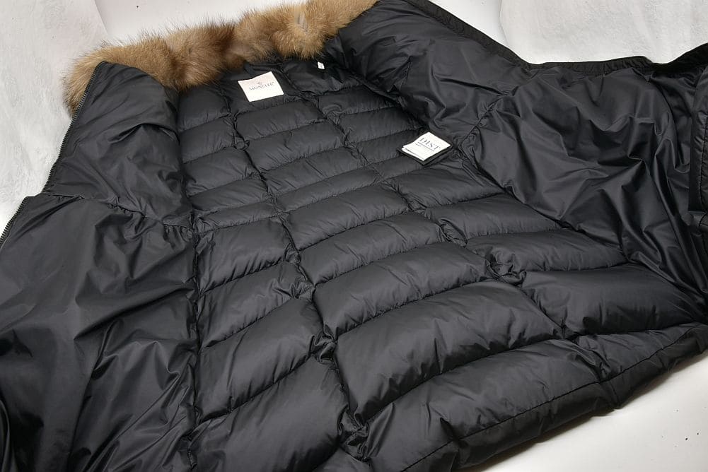 駅南やまご質店オンラインショップ / モンクレール HIRONDELLE