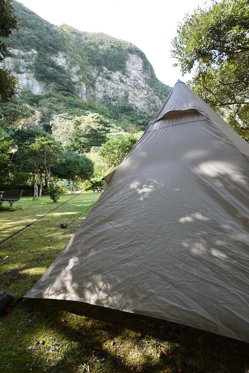 DODライダーズワンポールテントを1年使ってみた感想 設営のコツと