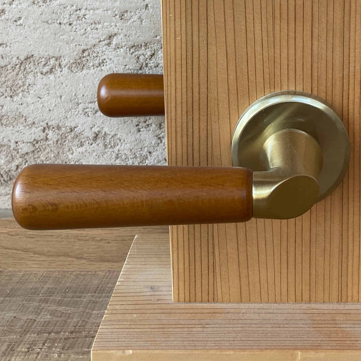 木製ドアノブ