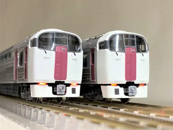 215系 2次形「ホリデー快速ビューやまなし」を弄る。その2 マイクロ