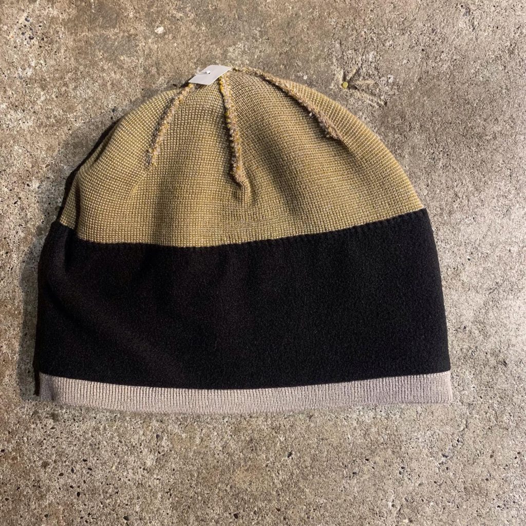 アークテリクス定番のビーニー『ARC'TERYX バード ヘッド トーク』のご