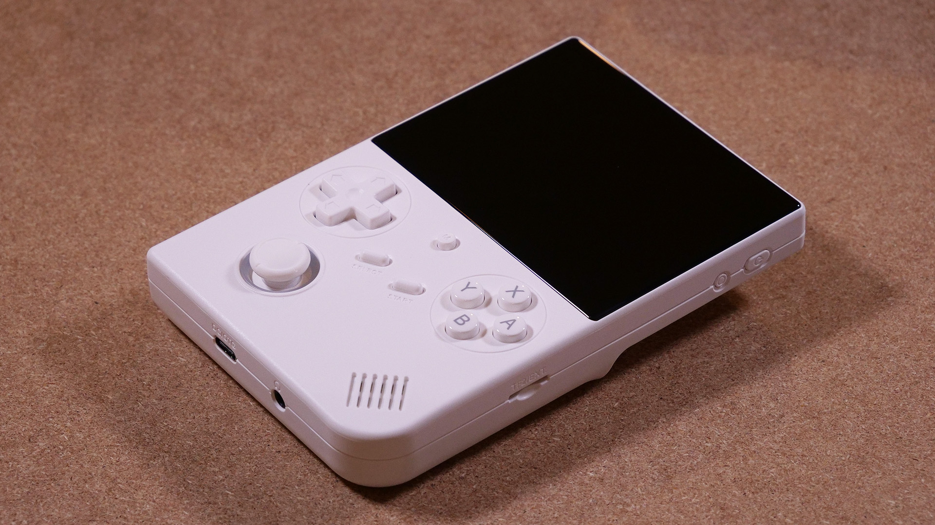 レビュー】ジェネリックAnalogue Pocket感『ANBERNIC RG40XX V