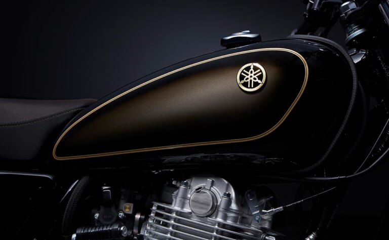 ヤマハ2021新車バイクラインナップ〈251〜400ccミドル〉SR400/YZF-R3