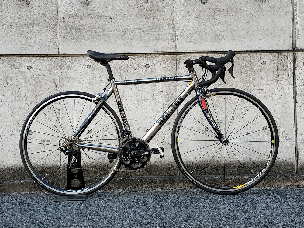 お客様の一台】昔のワイズロードは尖ってた。名車を現代仕様に