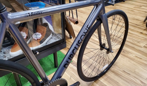 DURCUS ONE】コスパ良い、カッコイイ！！ピストバイクMASTERの店頭在庫