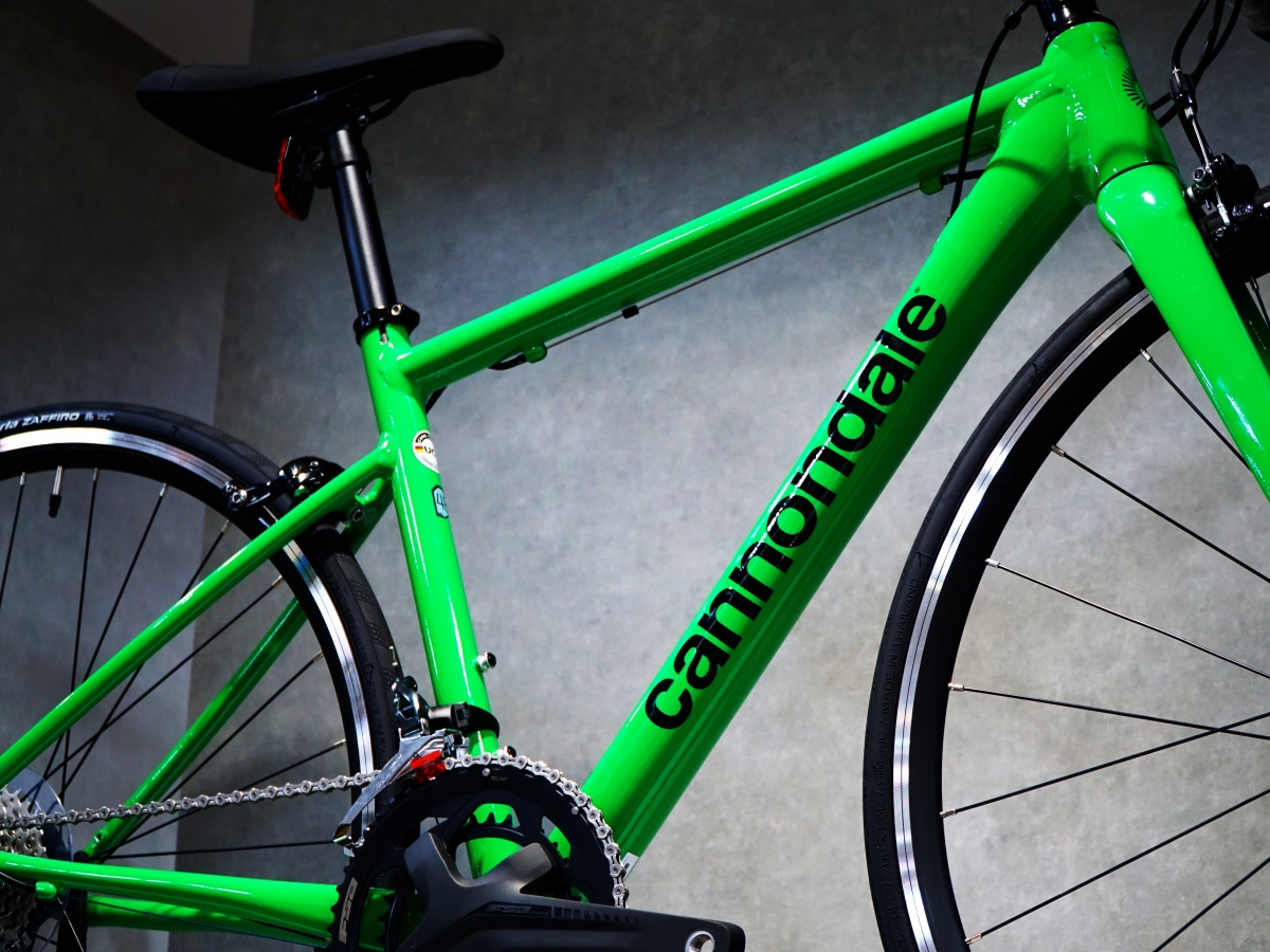 オータムフェア】エントリーの枠を超えた洗練されたアルミロードバイク