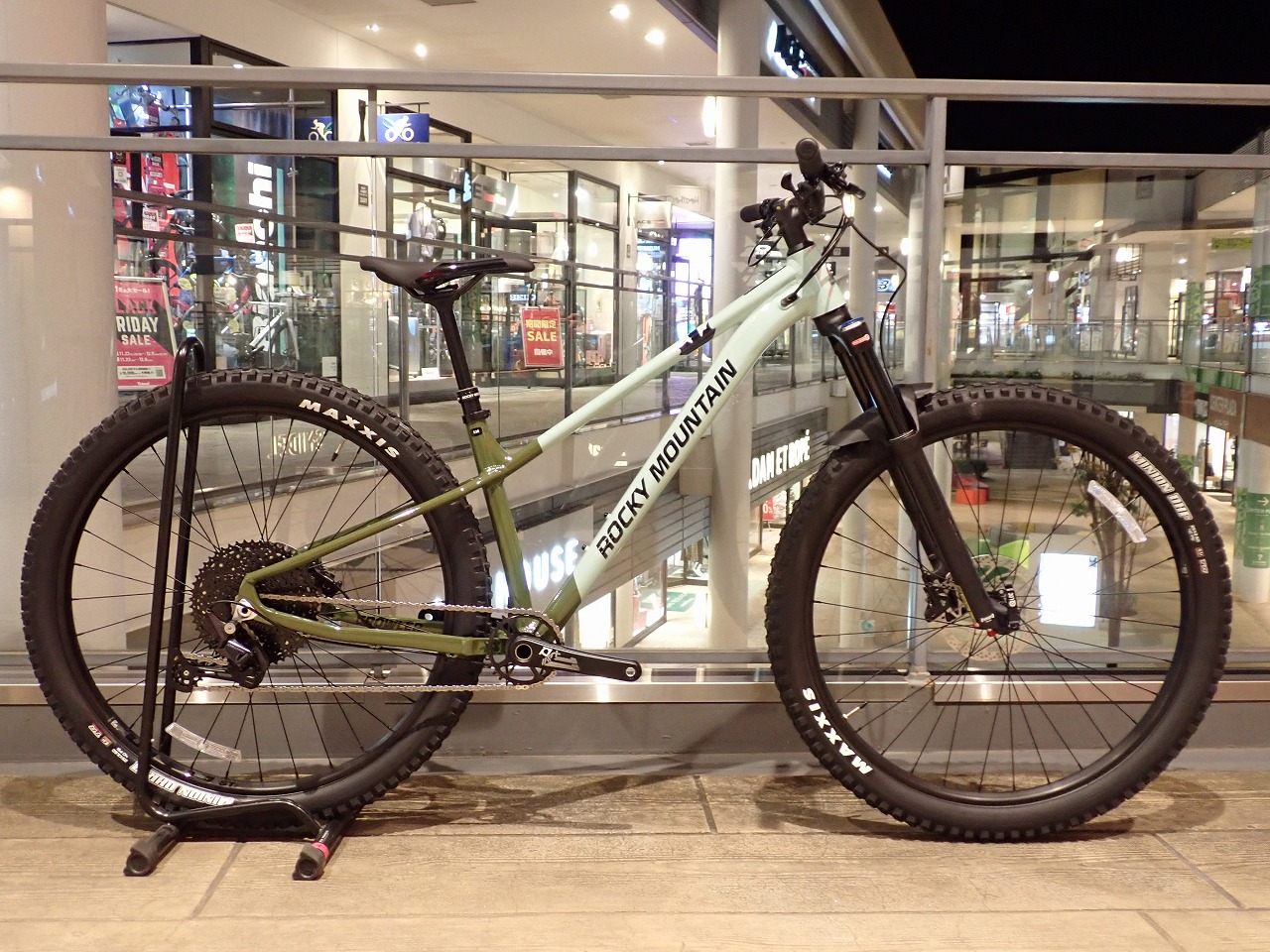 特価】久々にロッキーマウンテンが入荷！下り系ハードテイルGROWLER 40