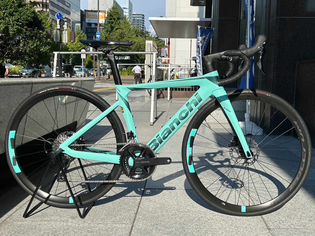 BIANCHI】まだチェレステのOLTRE RACE全サイズ揃ってます！！ | 東海