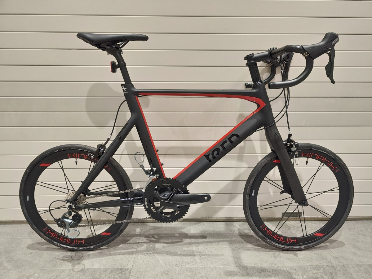 当店限定年末年始セール】カッコいいミニベロロードのTERN SURGE PRO