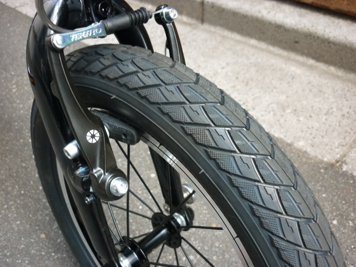 DAHON】『DOVE PLUS』ブラックパーツで統一された限定仕様が登場