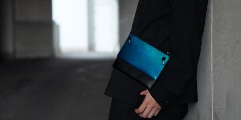 ショルダー・クロスボディバッグ ｜美しい色彩の革財布、革製品通販