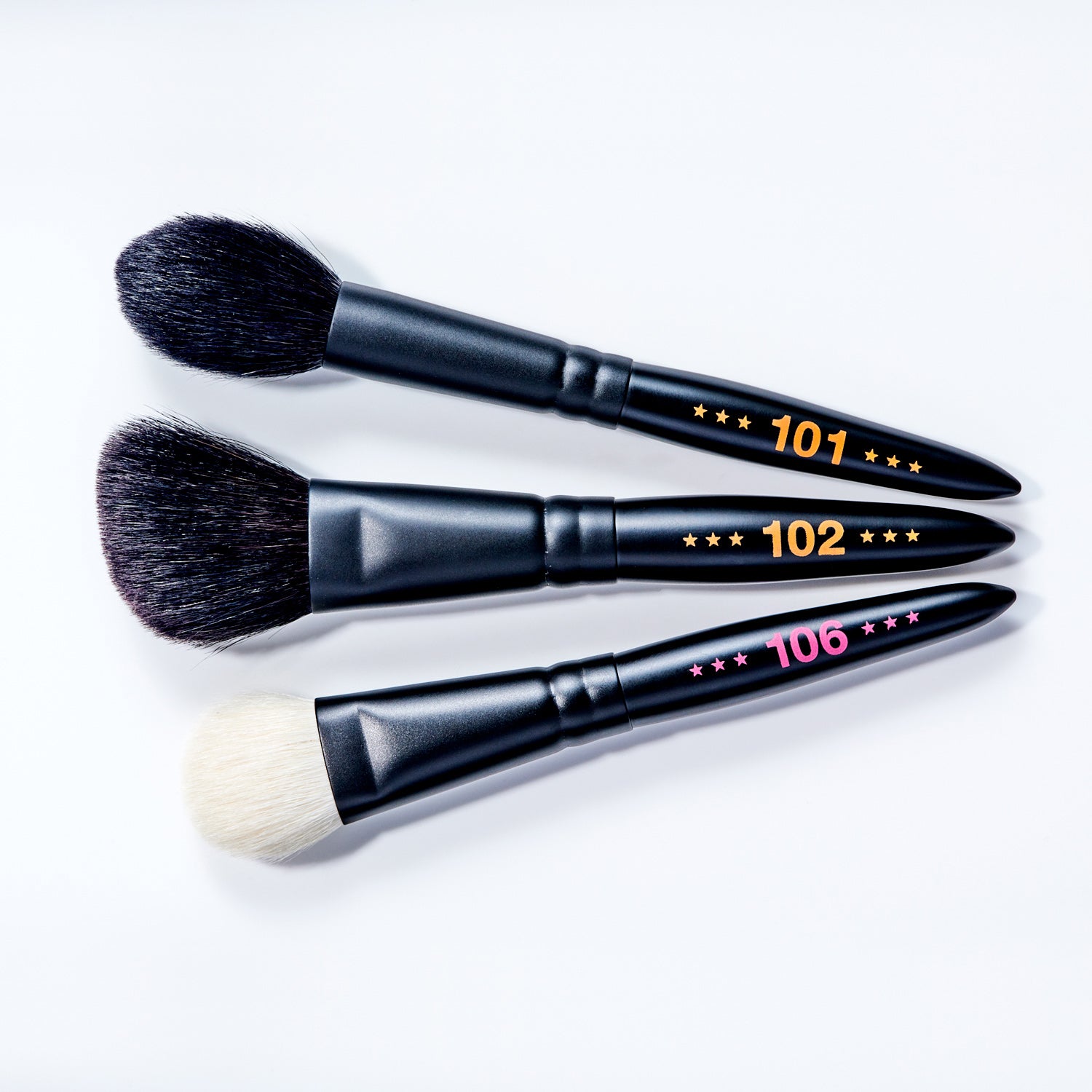 BISOU公式】yUKIブラシセット｜プティシリーズ / ベースメイクブラシ3