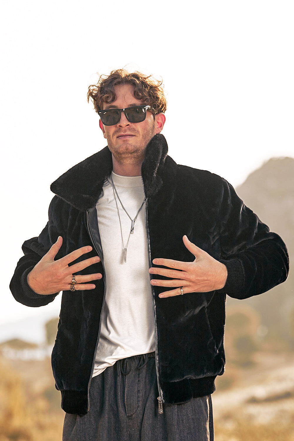 Zapaka Men's Coat Luxury Faux Fur Winter Thickened Hooded Jacket