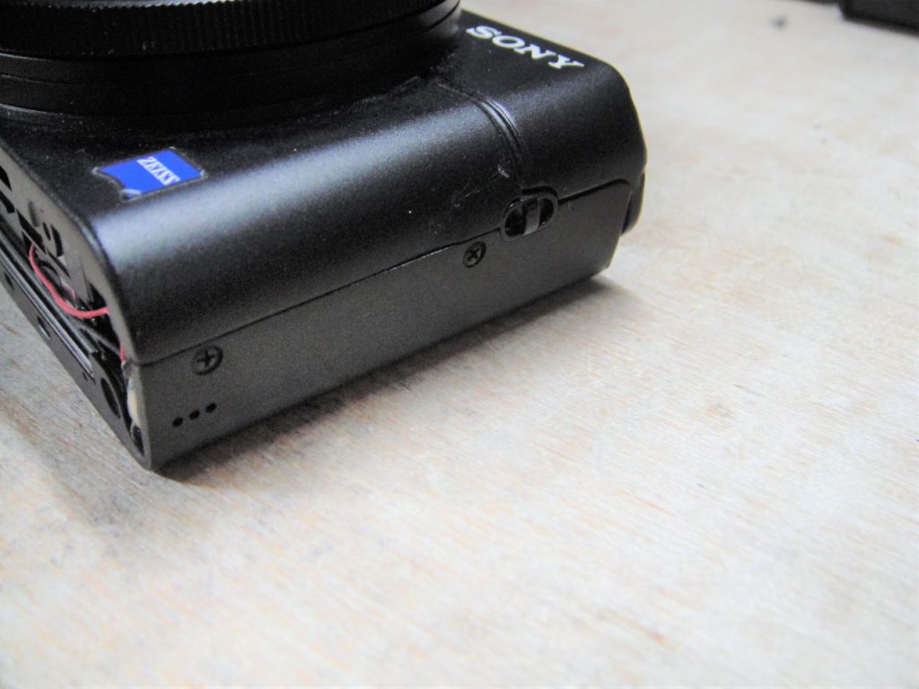 SONY Cyber-shot DSC-RX100 “電源を入れなおしてください” 修理