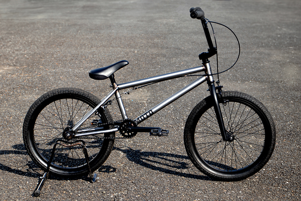 NEWS / BLOG - DURCUS ONE BMXの20インチモデル「MOTO」と「RAW」が