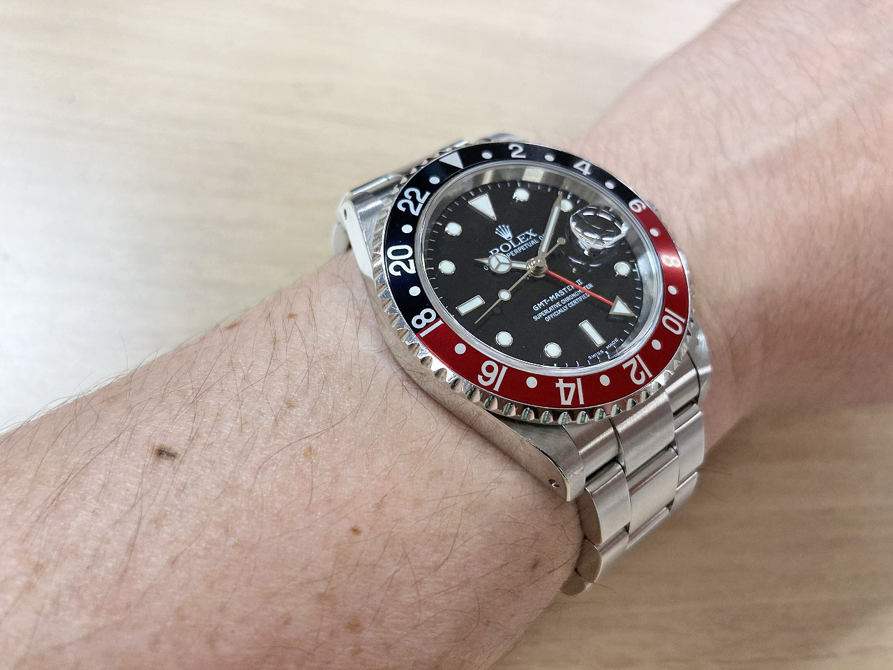 COKEベゼル】ロレックス GMTマスターII 赤黒ベゼル Ref.16710 40mm Cal