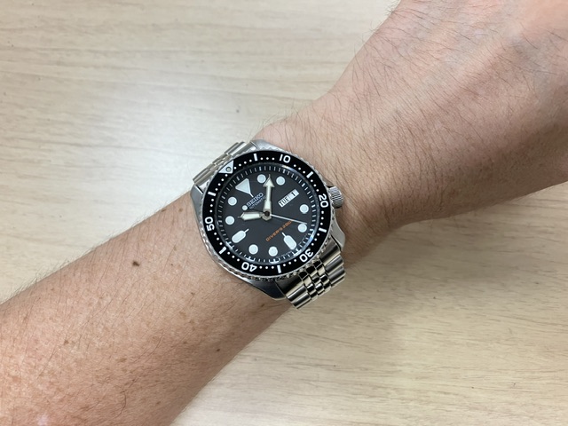 レビュー】セイコー “ブラックボーイ” SKX007 200mダイバーズウォッチ