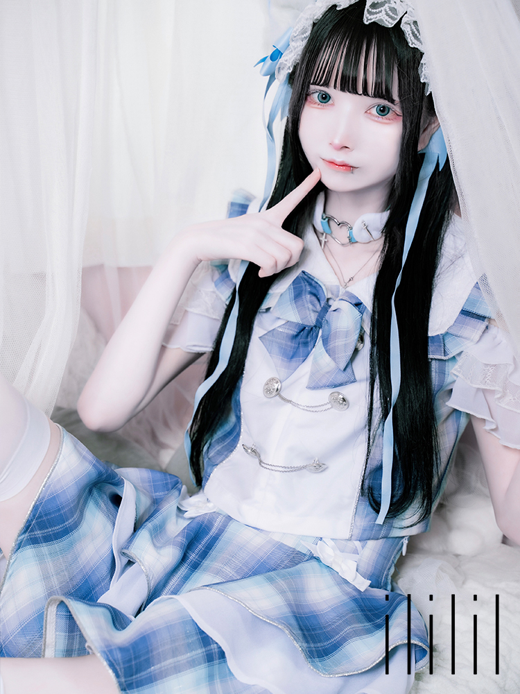 ililil フリルパーカー天使界隈