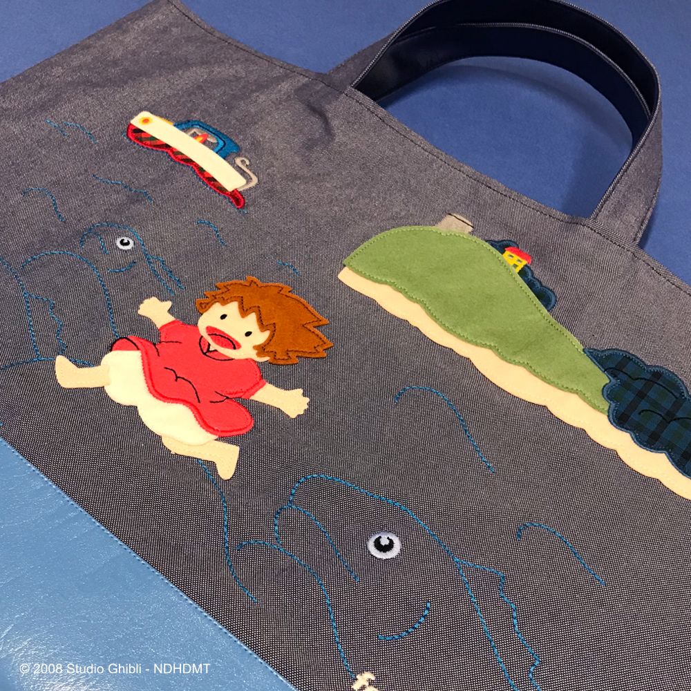 本日11：00より、「スタジオジブリのあの服」コラボバッグ販売開始