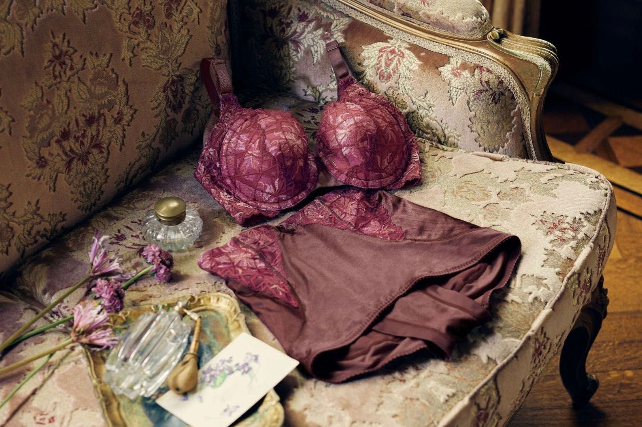 カーヴィシャスカレス ✴︎特長✴︎ | 白子店 | メイキング