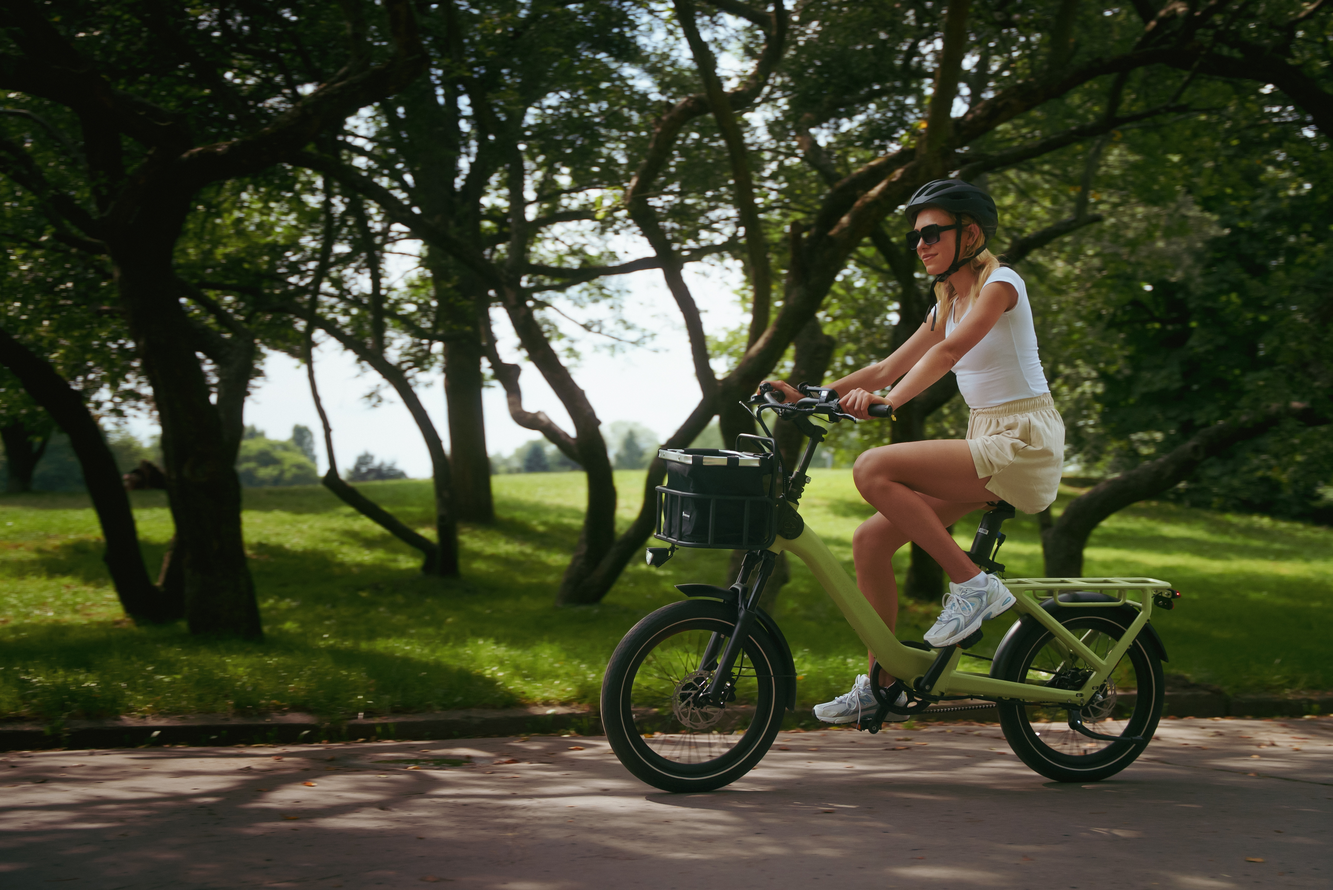 ADO Air One Ultra 電動アシスト自転車