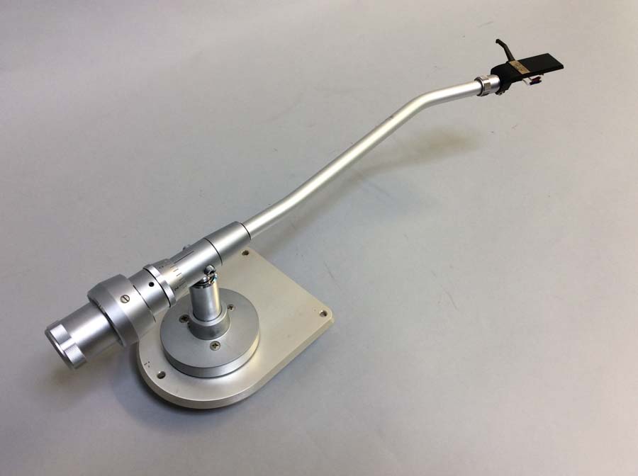 DENON DA-304 DA-305 DA-307 DA-308 DA-309型アームの垂直左右のガタ