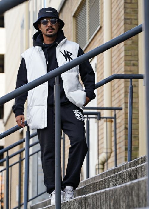 SALE】W/RO.P.Eベスト | adamsJUGGLER（アダムスジャグラー）公式