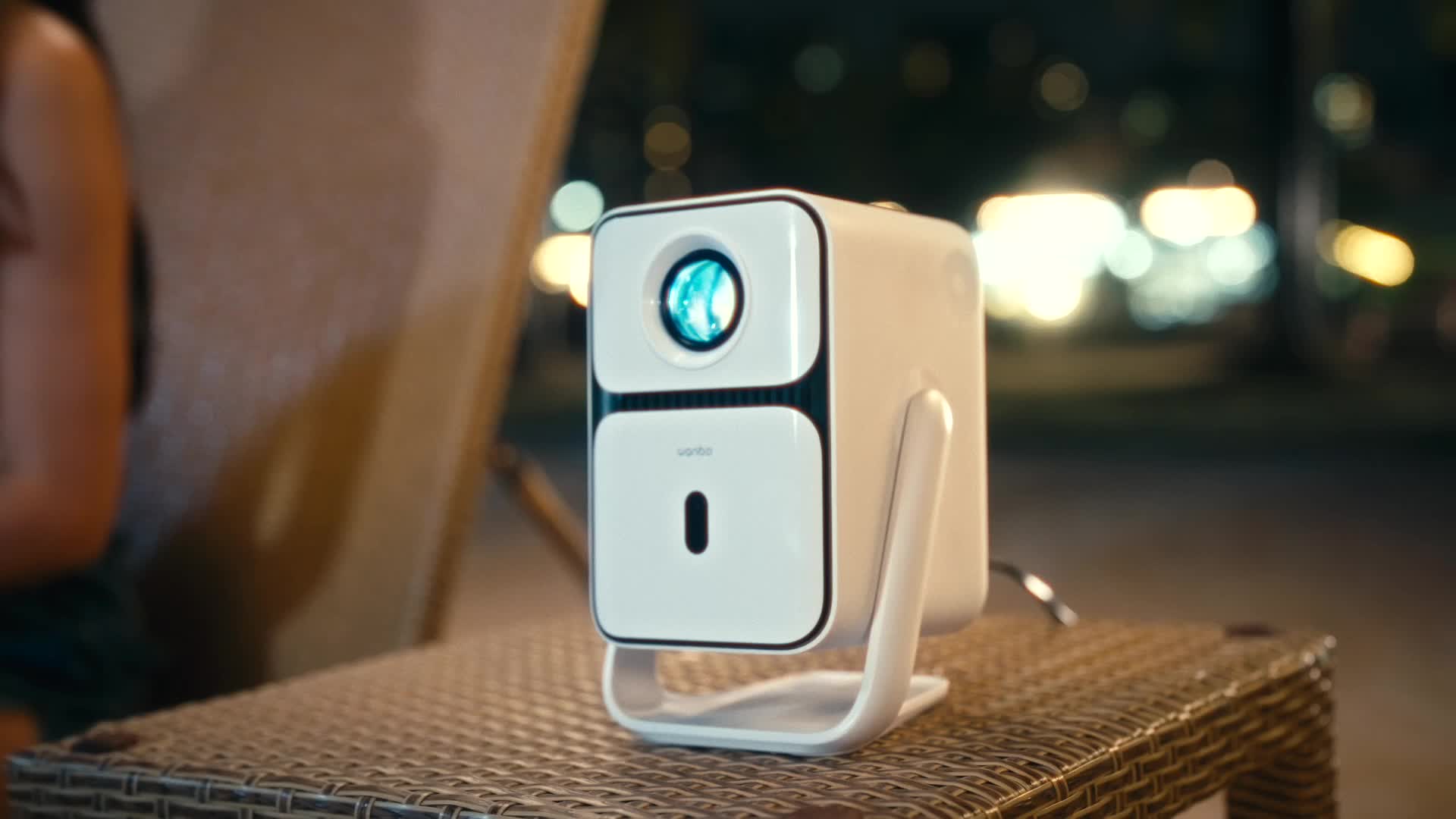 人気モデル】Wanbo T2 Ultra プロジェクター 家庭用 フルHD 人気モデル