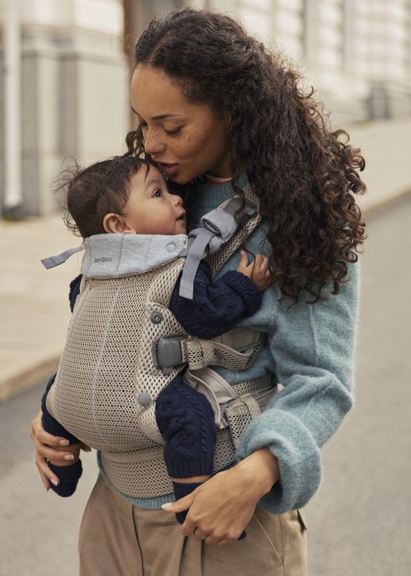 公式】ベビーキャリア HARMONY｜ベビービョルンの抱っこ紐 | BabyBjörn