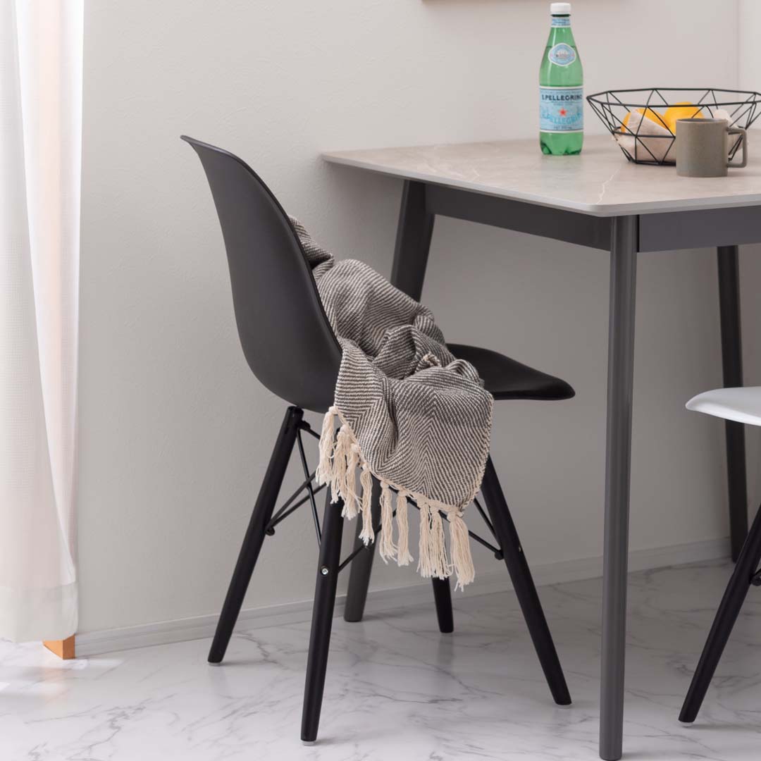 機能美を追求したモダンデザインの名作チェア/BK‐【公式】秋島良品