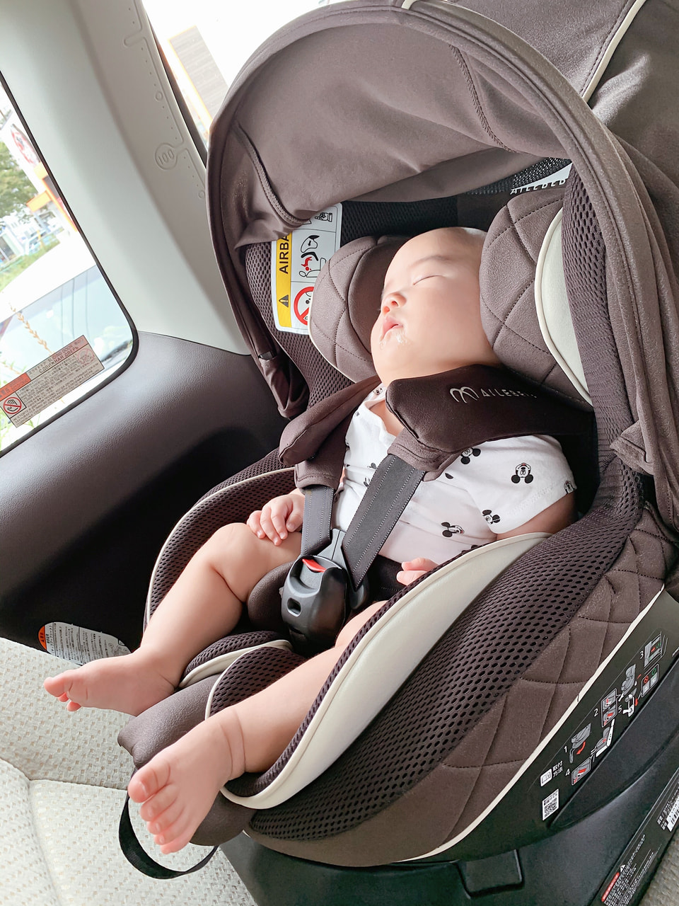 エールベベ AILEBEBE 公式サイト 日本製チャイルドシート・抱っこ紐