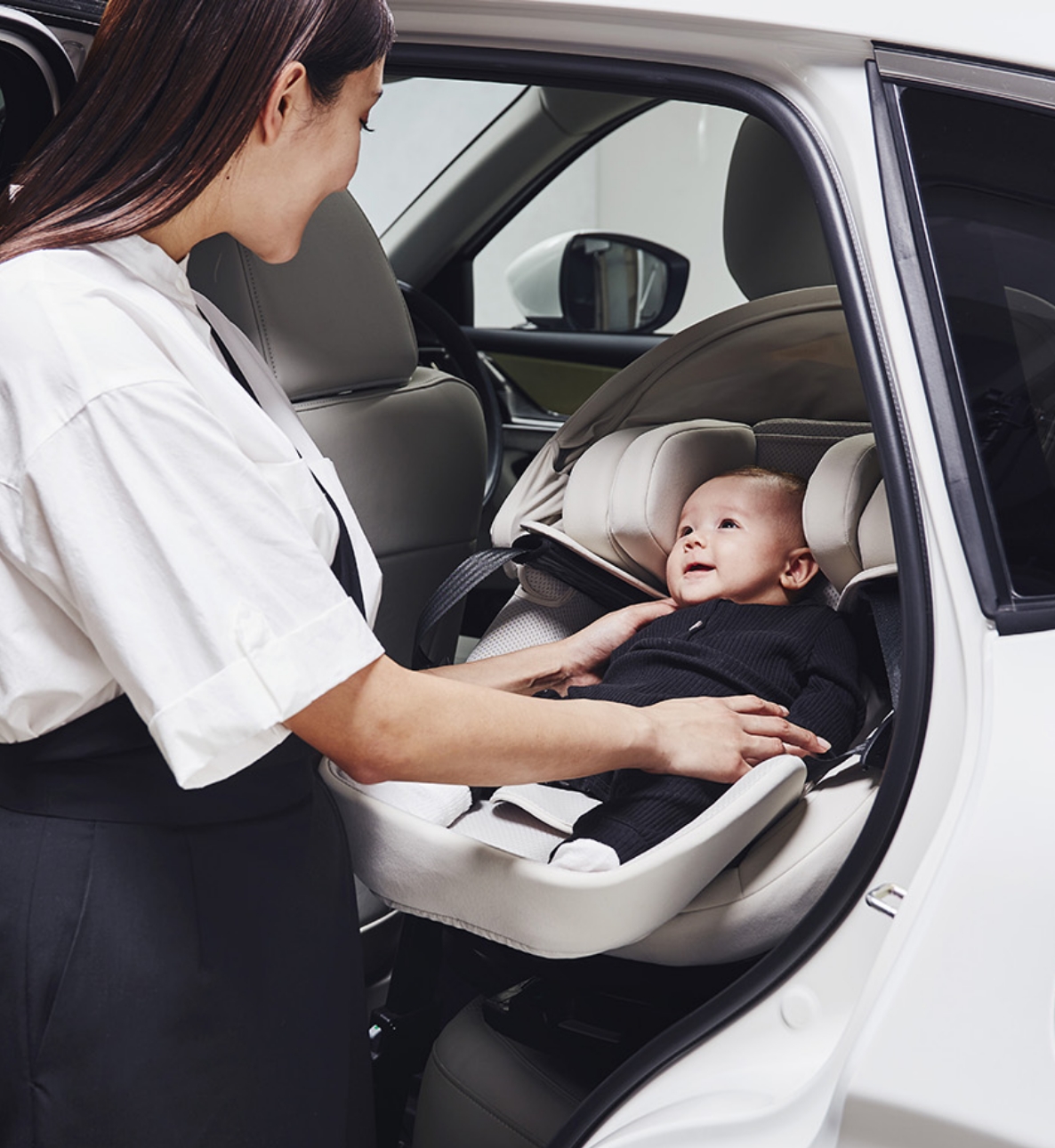 クルット スライド 新安全基準R129適合 新生児から使える日本製回転式