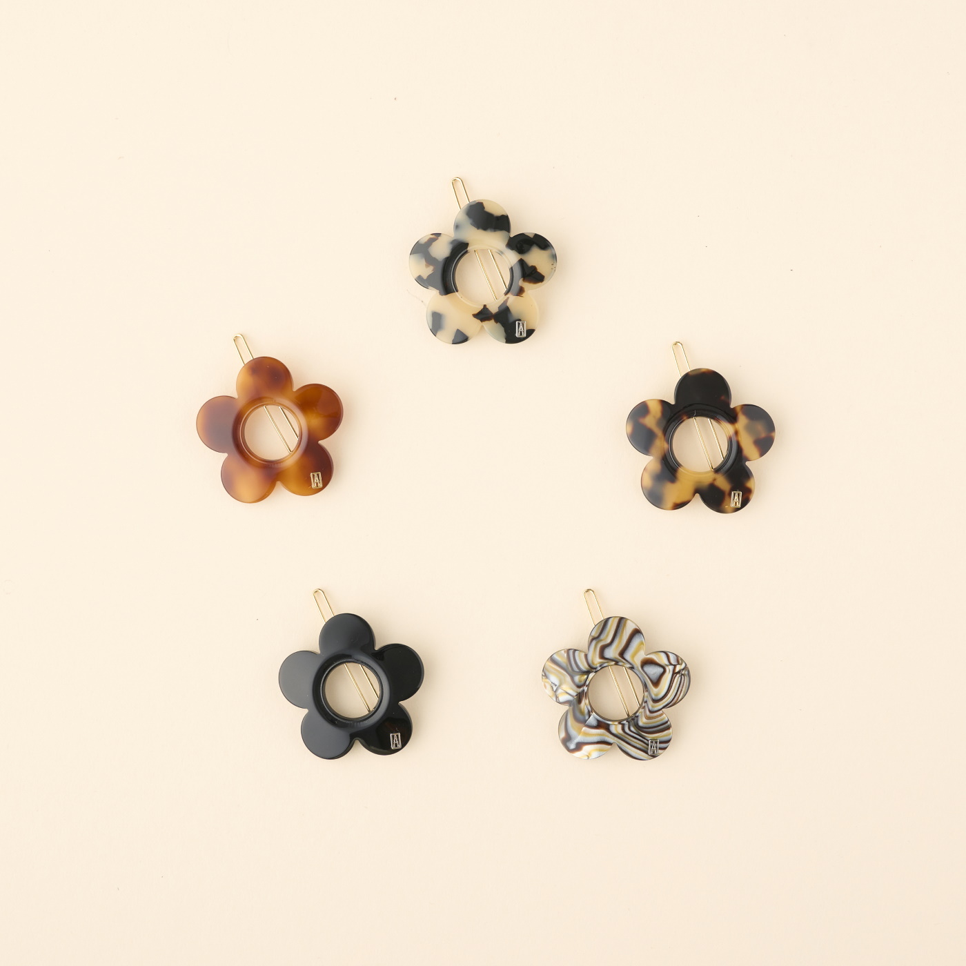 ALEXANDRE DE PARIS（アレクサンドル ドゥ パリ）