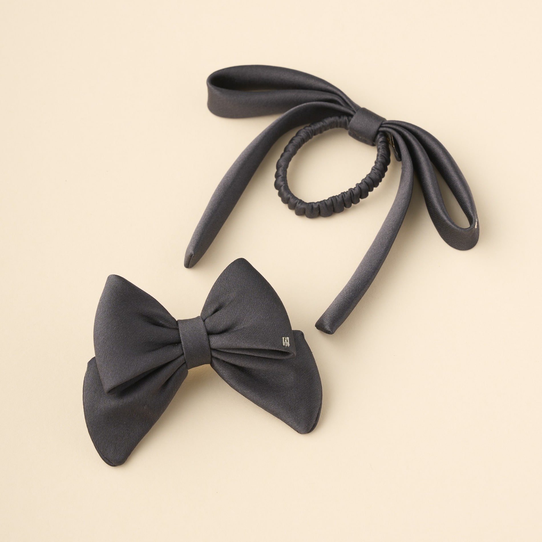 ポニー｜ALEXANDRE DE PARIS（アレクサンドル ドゥ パリ）