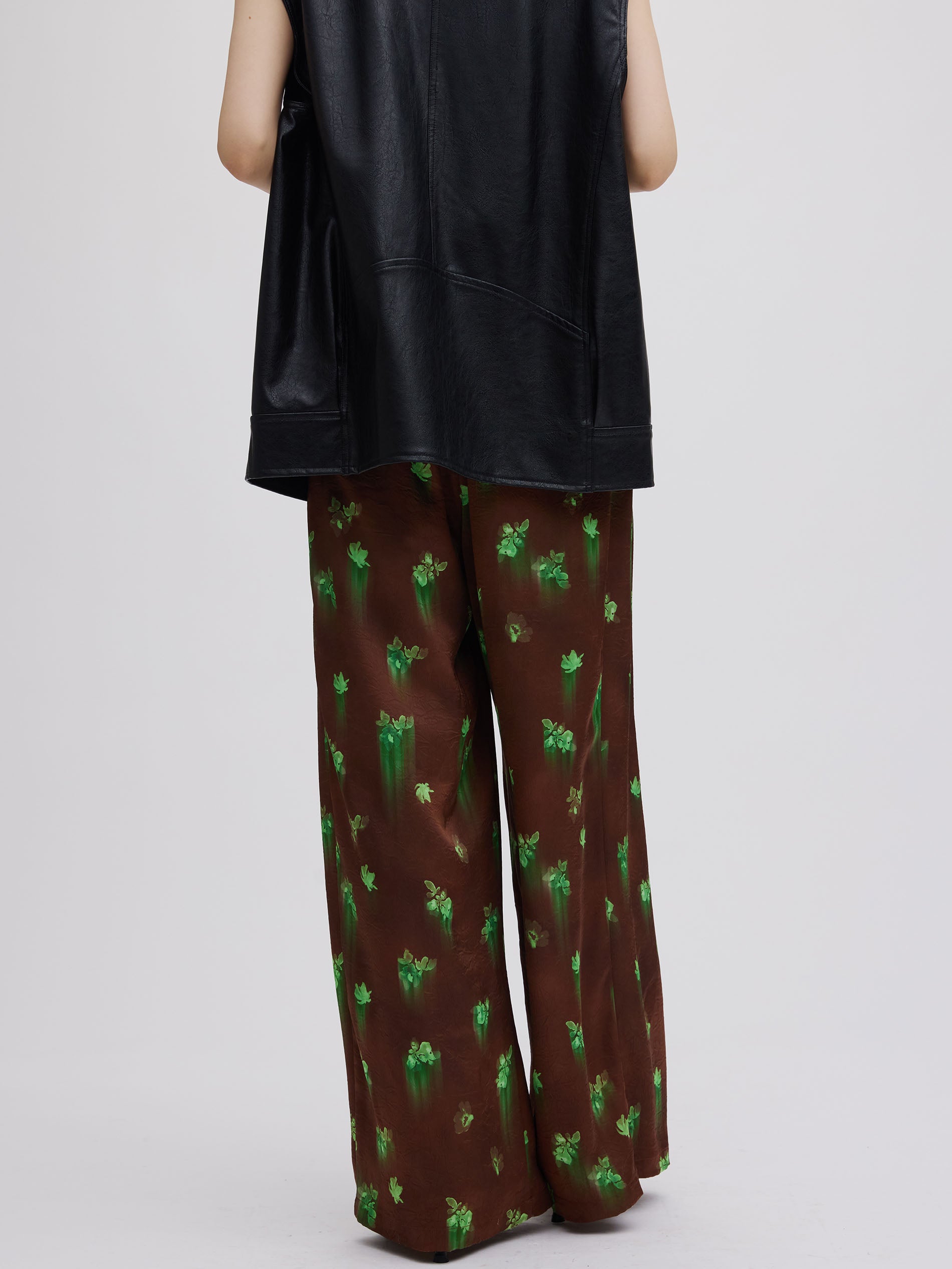 CLARA SATIN TUCK PANTS