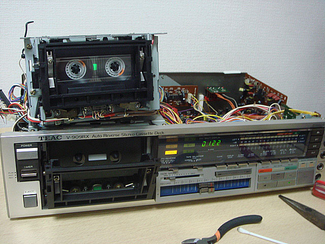 TEAC V-909RX 1982年 修理編 | 古いハードに囲まれて since2011