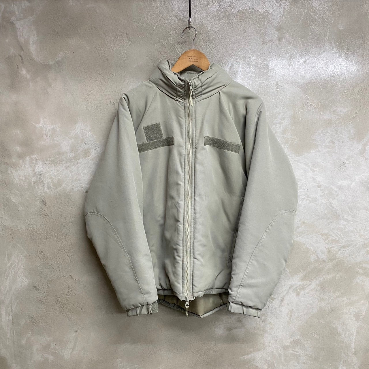 ONLY ONE ! ] ECWCS GEN III LEVEL 7 JACKET / U.S.MILITARY – ANEX -KOBE-