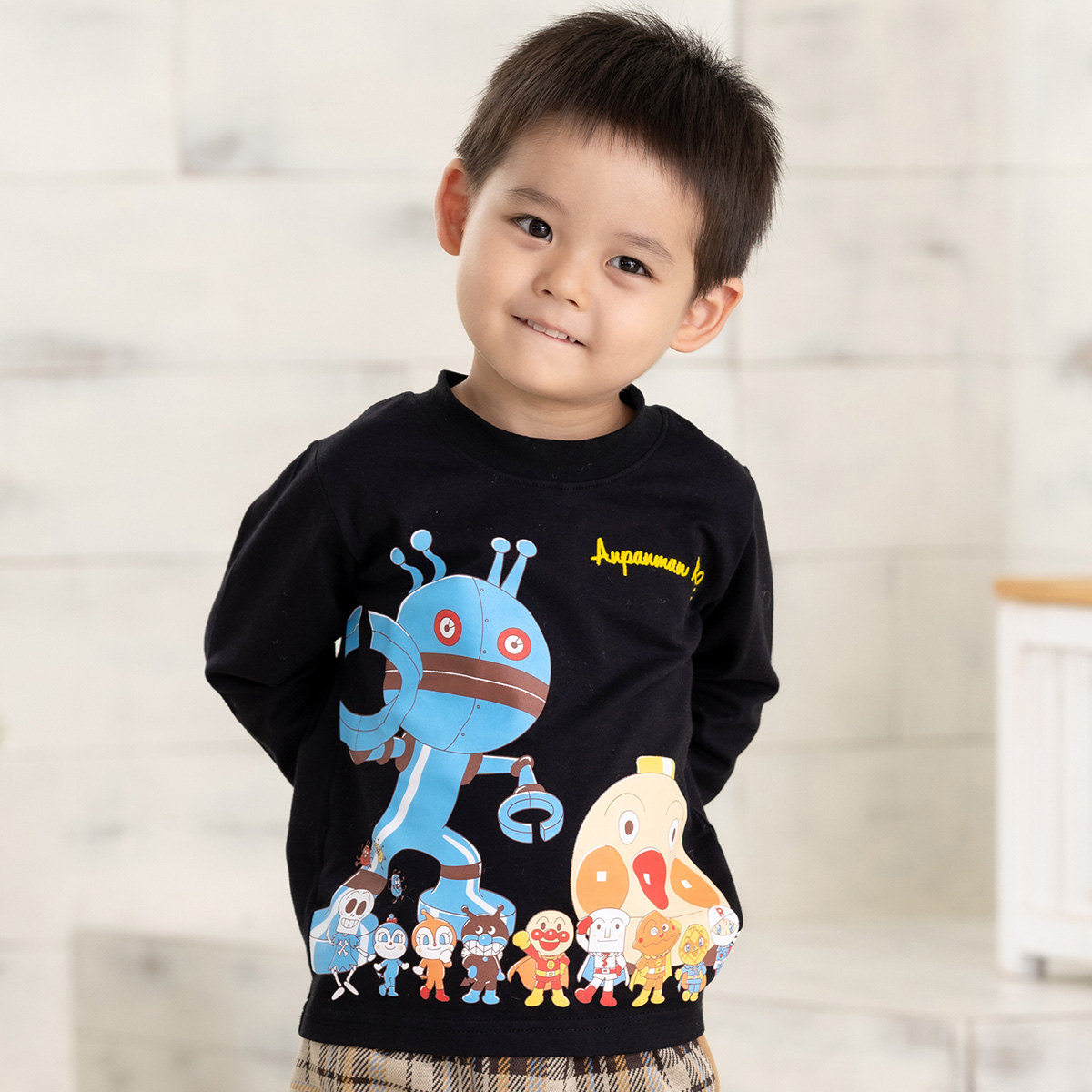 みんなで整列長袖Tシャツ｜アイテム｜アンパンマンキッズコレクション